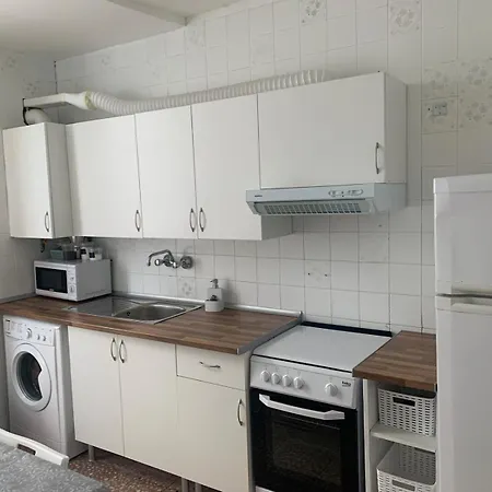 Piso Amplio En Pleno Centro Apartamento *